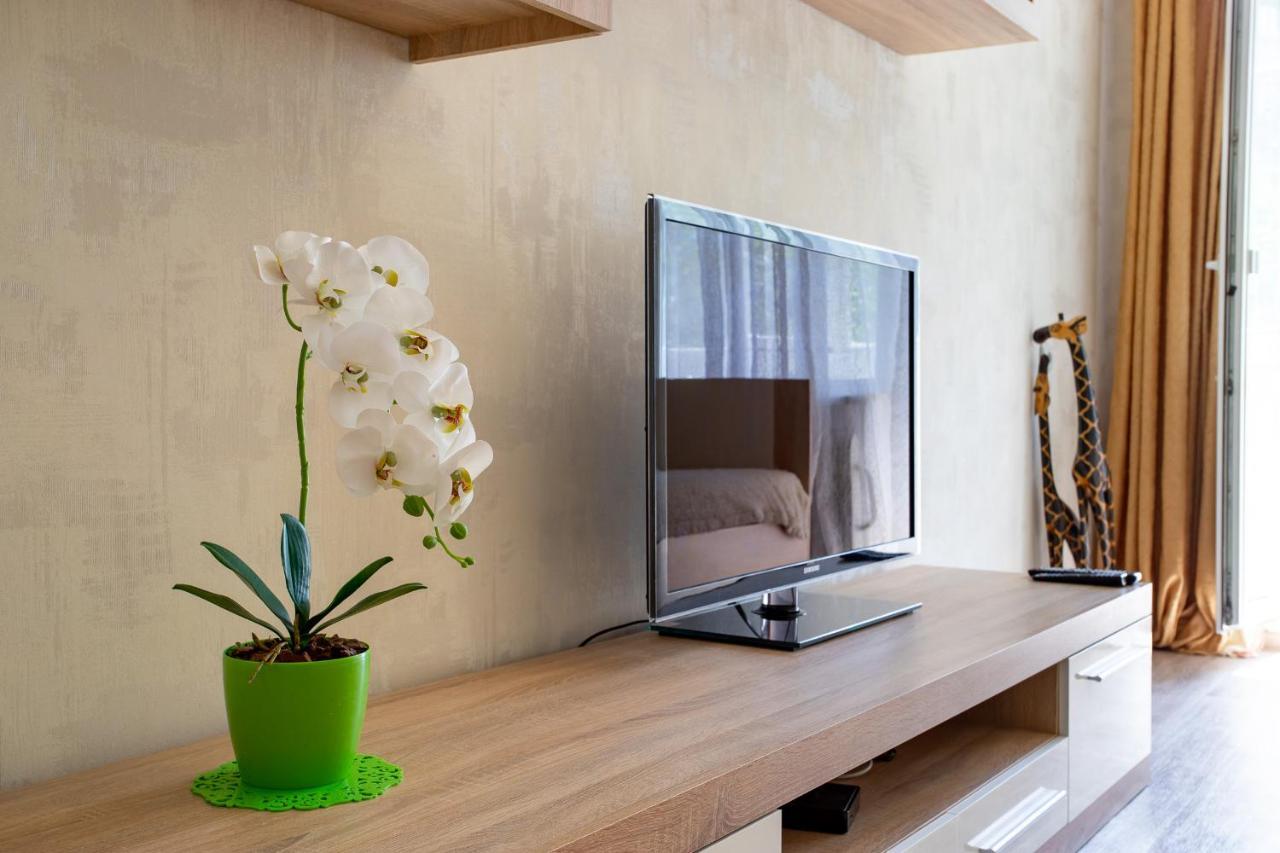 Apartment On Central Avenue-3 Slobodskaya Nikolayev Ngoại thất bức ảnh